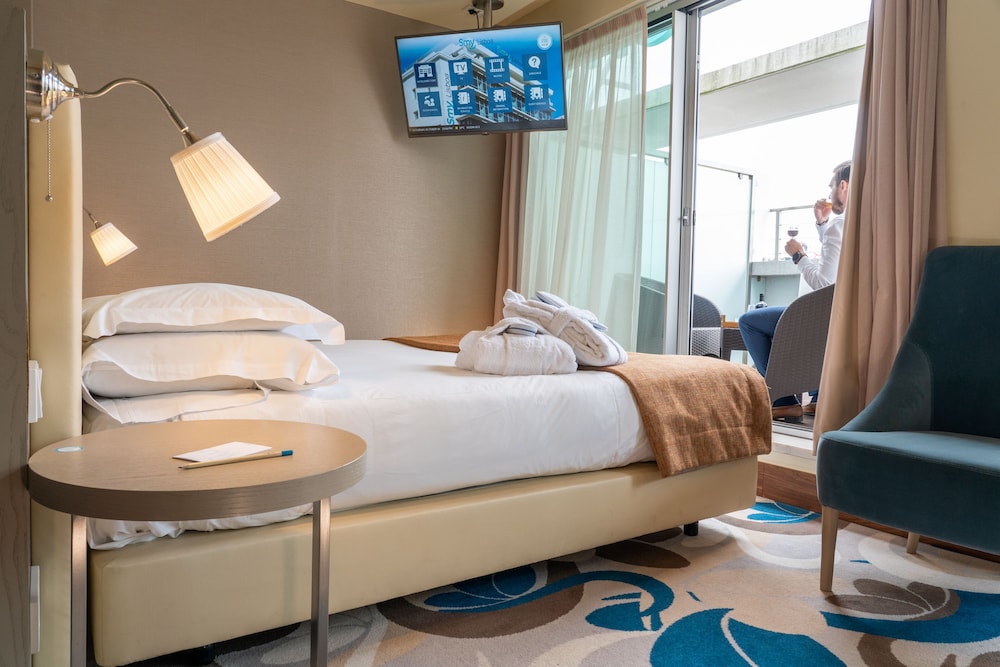 Smy Lisboa — Hotel rooms in Lisbon, Lisboa