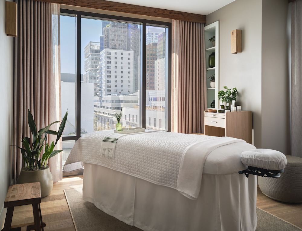 1 Hotel San Francisco — Hotel rooms in San Francisco, California