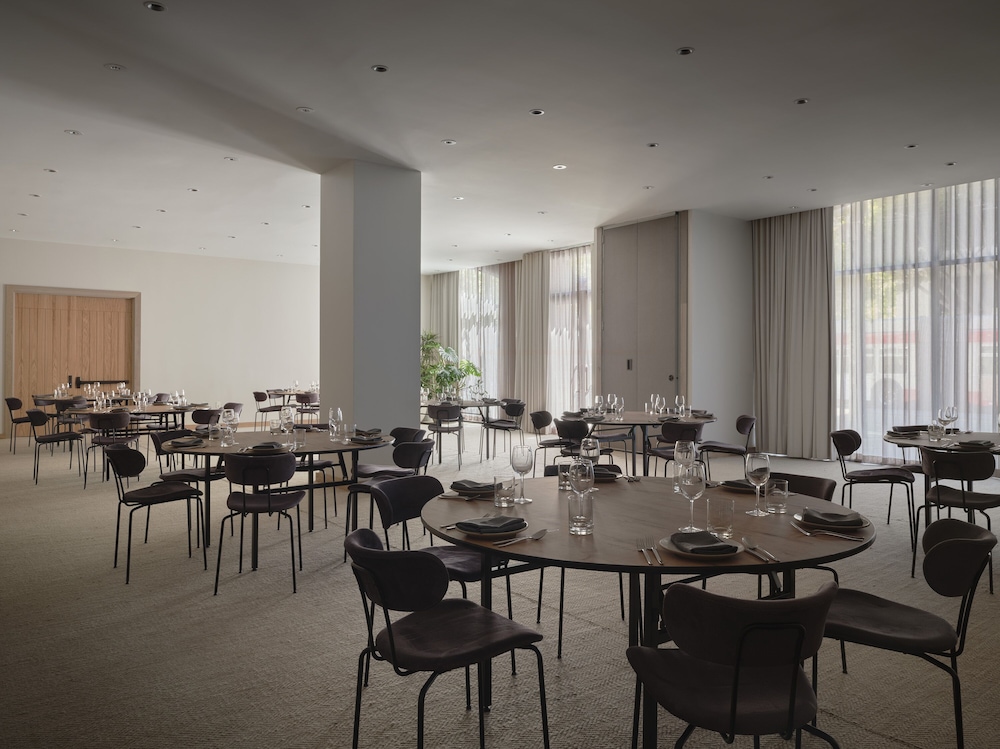 1 Hotel San Francisco — Restaurant & bars in San Francisco, California