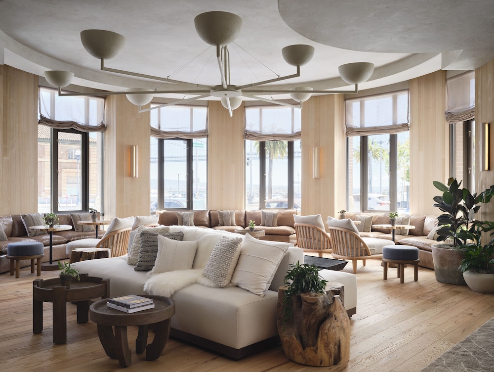 1 Hotel San Francisco — Hotel building in San Francisco, California
