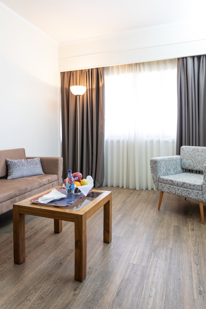 Hotel Black Tulip - Porto Gaia - zdjęcie 4