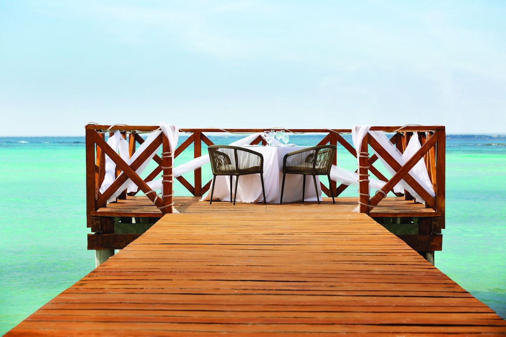 Turquoize at Hyatt Ziva Cancun - Adults Only - All Inclusive — Restaurant & bars in Cancun, Quintana Roo