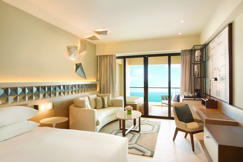 Turquoize at Hyatt Ziva Cancun - Adults Only - All Inclusive — Hotel rooms in Cancun, Quintana Roo