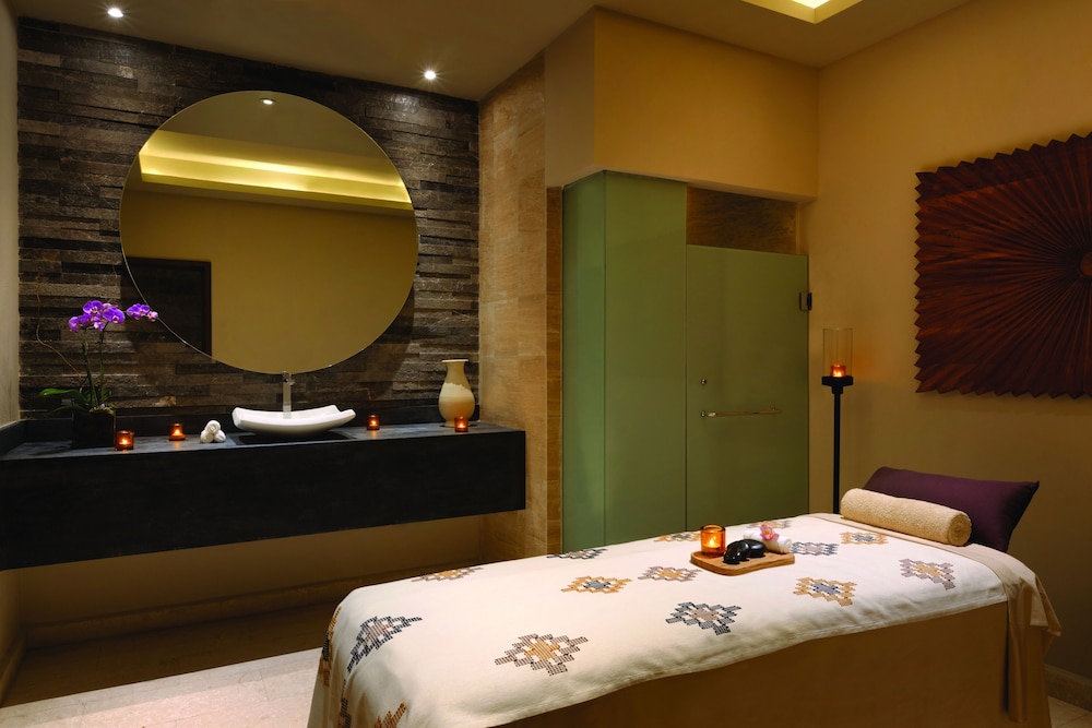 Turquoize at Hyatt Ziva Cancun - Adults Only - All Inclusive — Hotel rooms in Cancun, Quintana Roo