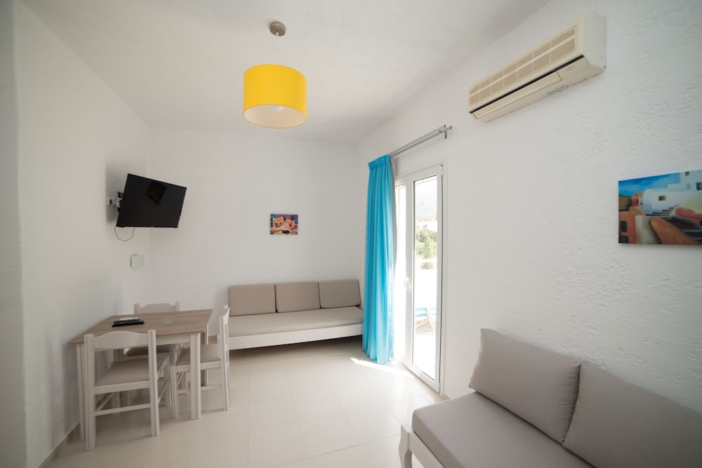 Villa Stella Apartments By Estia — Hotel rooms in Stalida