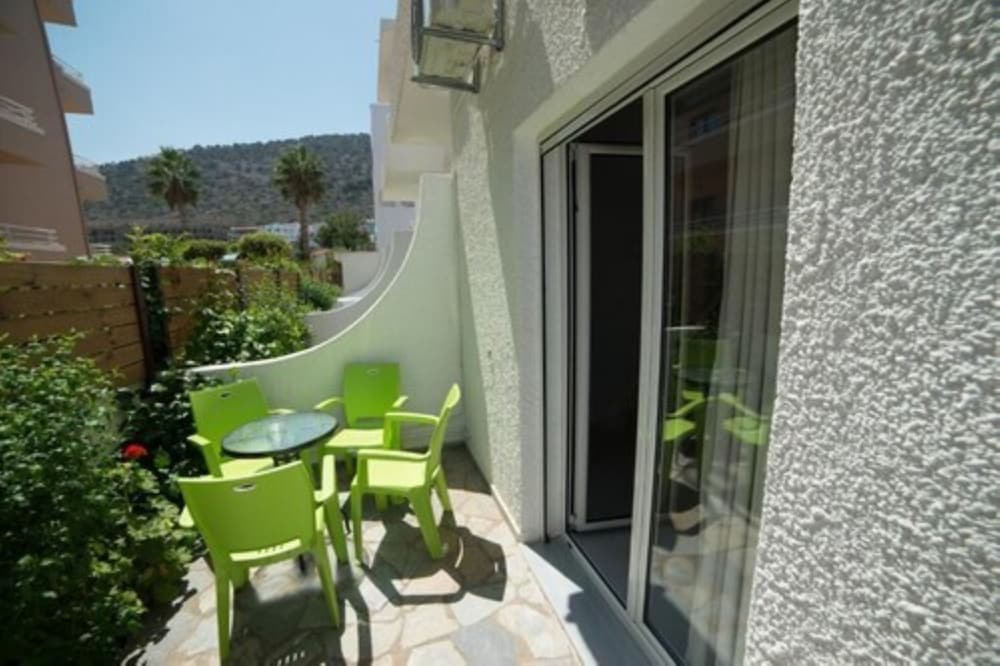 Villa Stella Apartments By Estia — Hotel rooms in Stalida