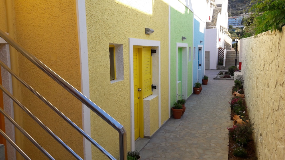 Villa Stella Apartments By Estia — Hotel building in Stalida