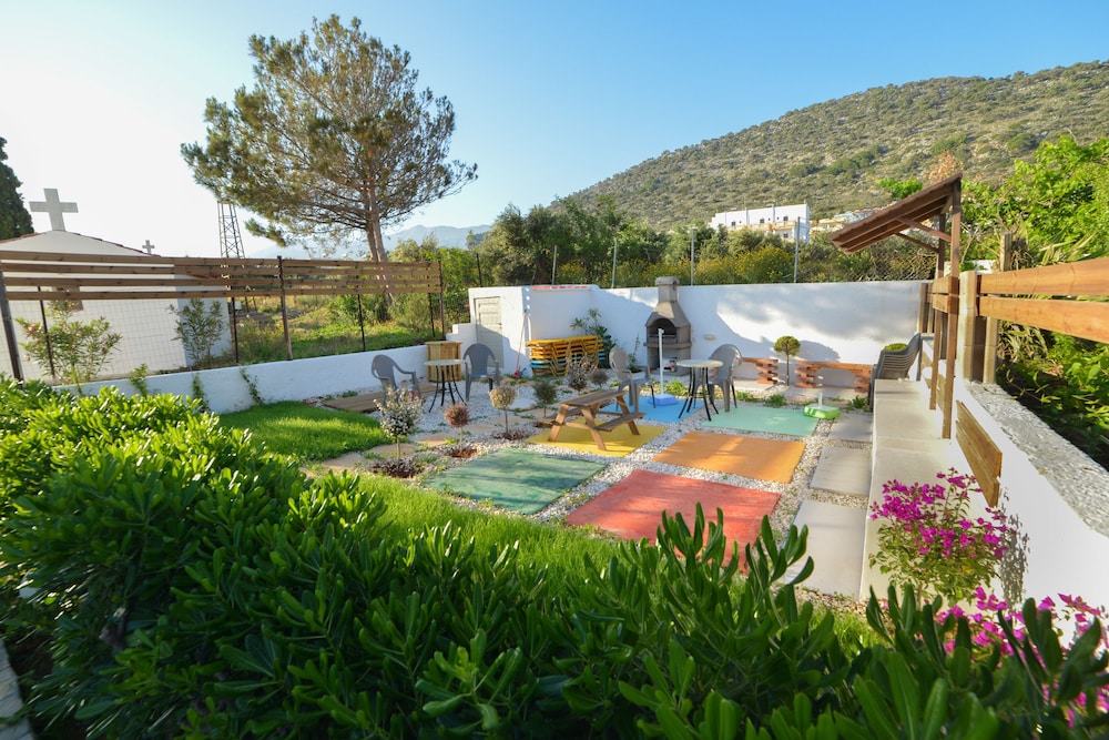 Villa Stella Apartments By Estia — Attractions for children in Stalida