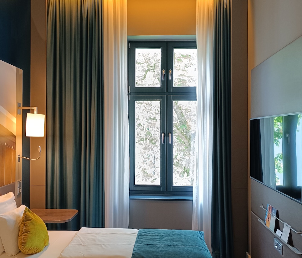 Mercure Hotel Berlin Wittenbergplatz — Hotel rooms in Berlin, Berlin