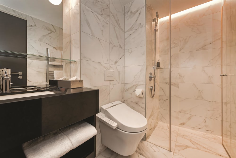Adina Apartment Hotel Frankfurt Westend — Hotel rooms in Frankfurt am Main, Hesse