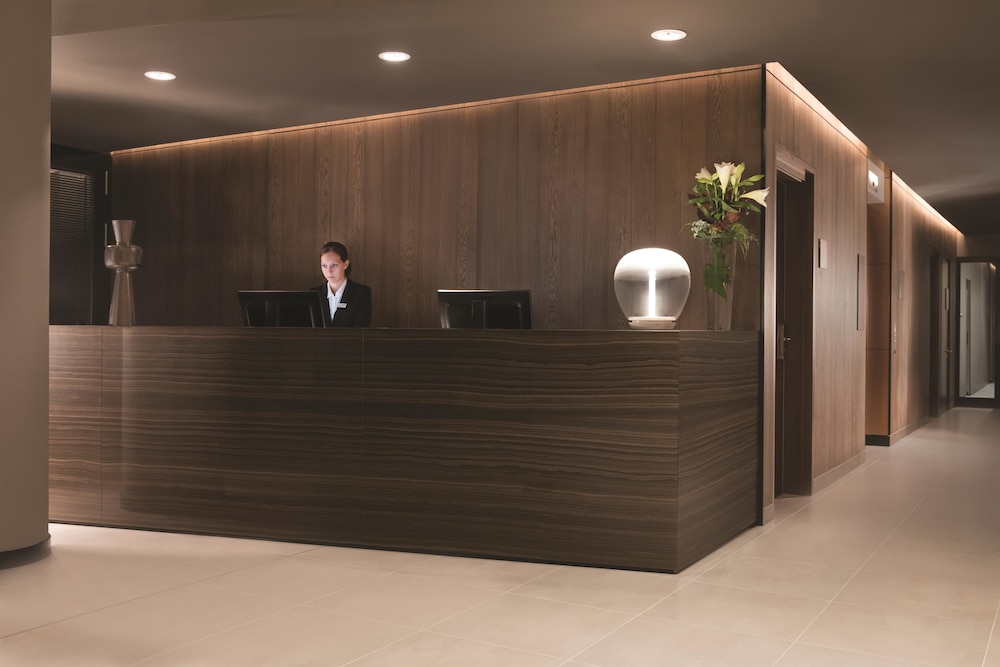 Adina Apartment Hotel Frankfurt Westend — Hotel building in Frankfurt am Main, Hesse