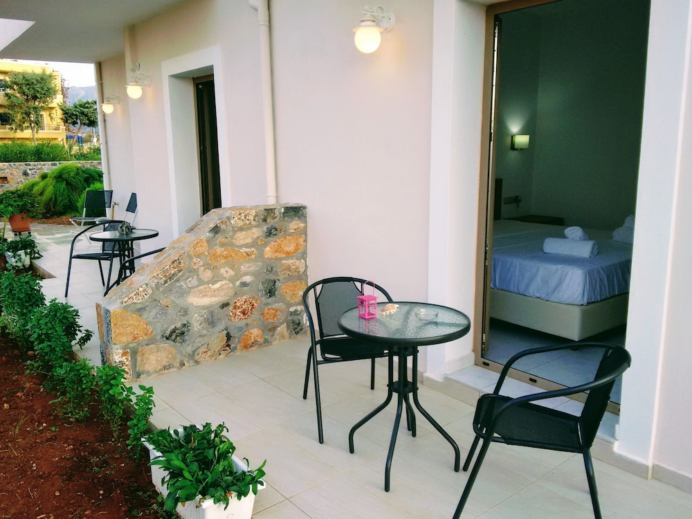 Casa Malena — Hotel rooms in Malia