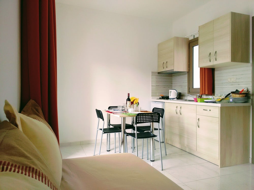 Casa Malena — Hotel rooms in Malia