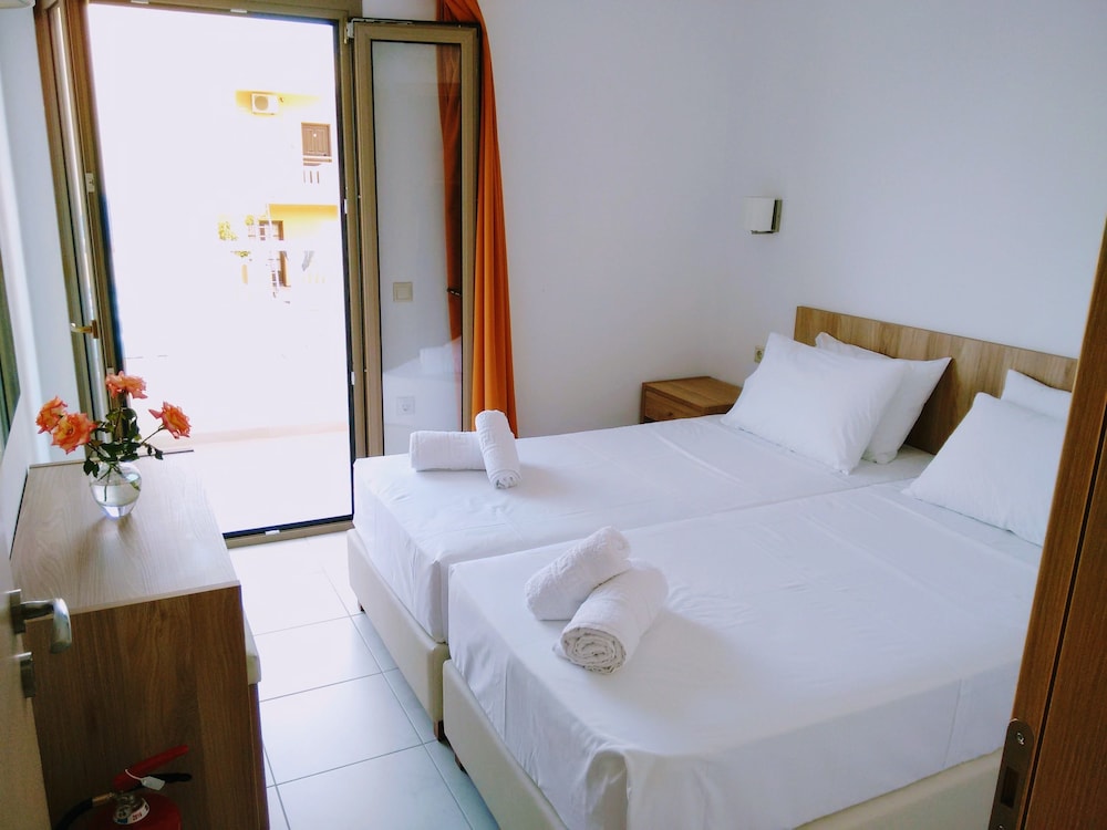 Casa Malena — Hotel rooms in Malia