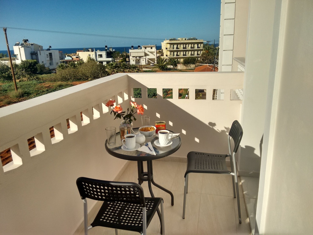 Casa Malena — Hotel rooms in Malia