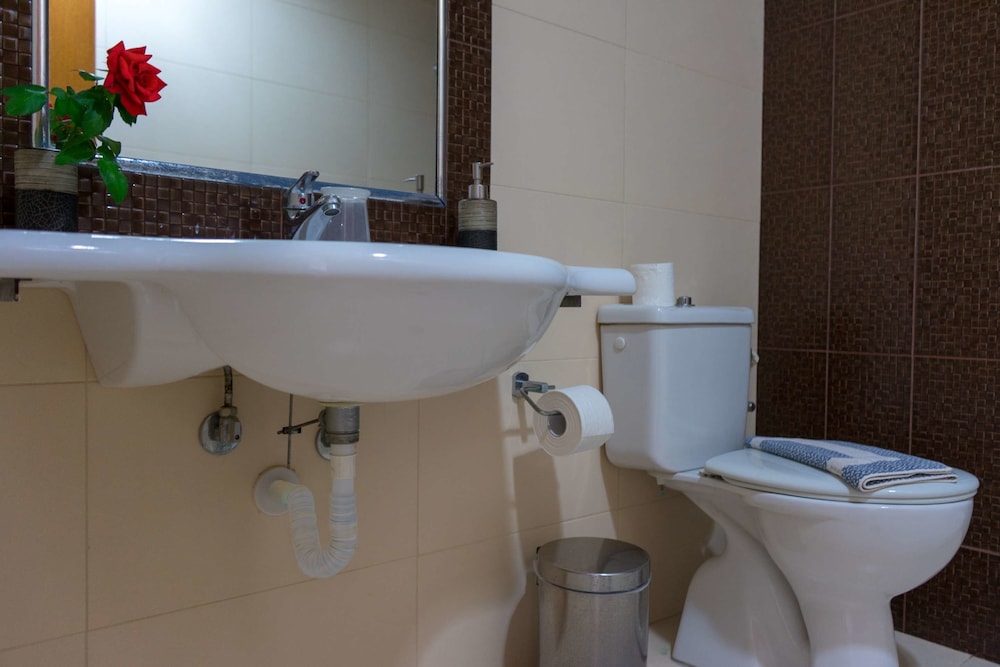 Stamos Hotel — Hotel rooms in Faliraki, South Aegean