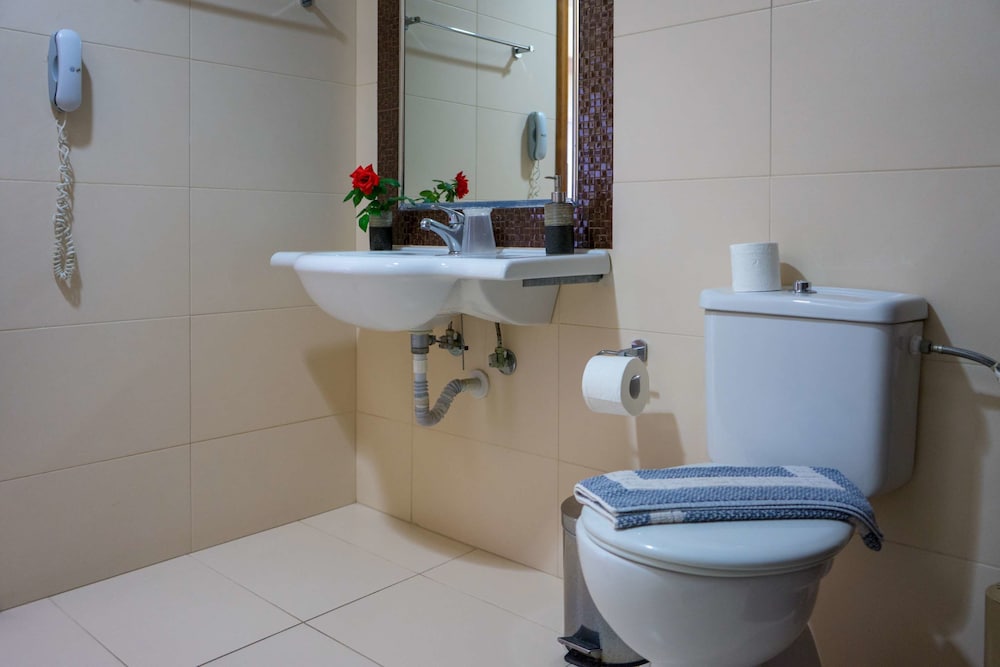 Stamos Hotel — Hotel rooms in Faliraki, South Aegean