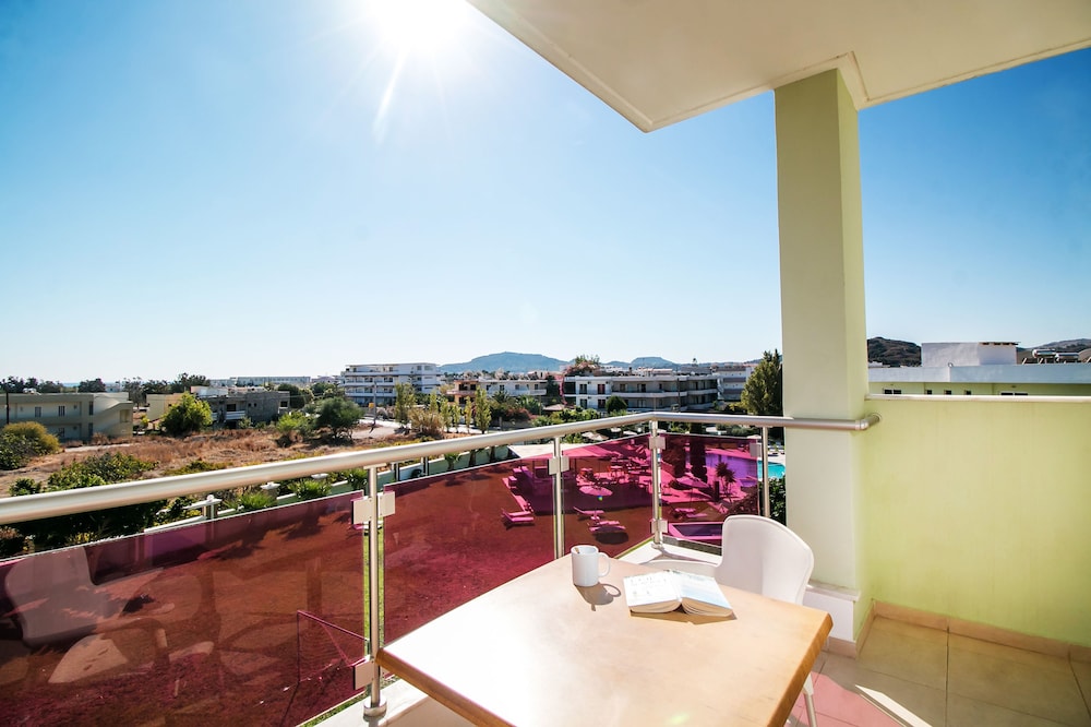 Stamos Hotel — Hotel building in Faliraki, South Aegean