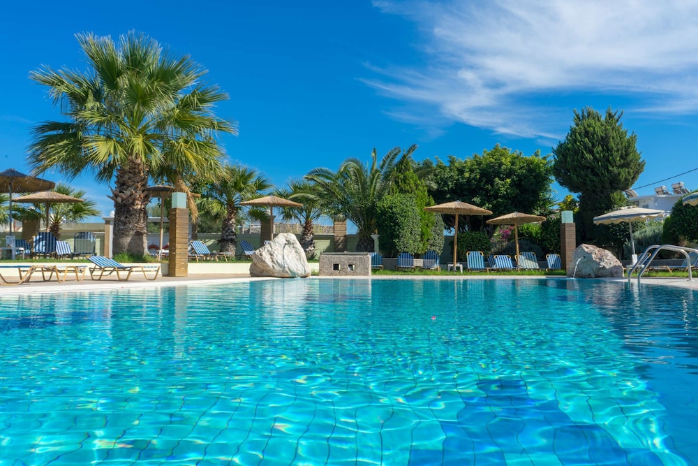 Stamos Hotel — Swimming pool in Faliraki, South Aegean