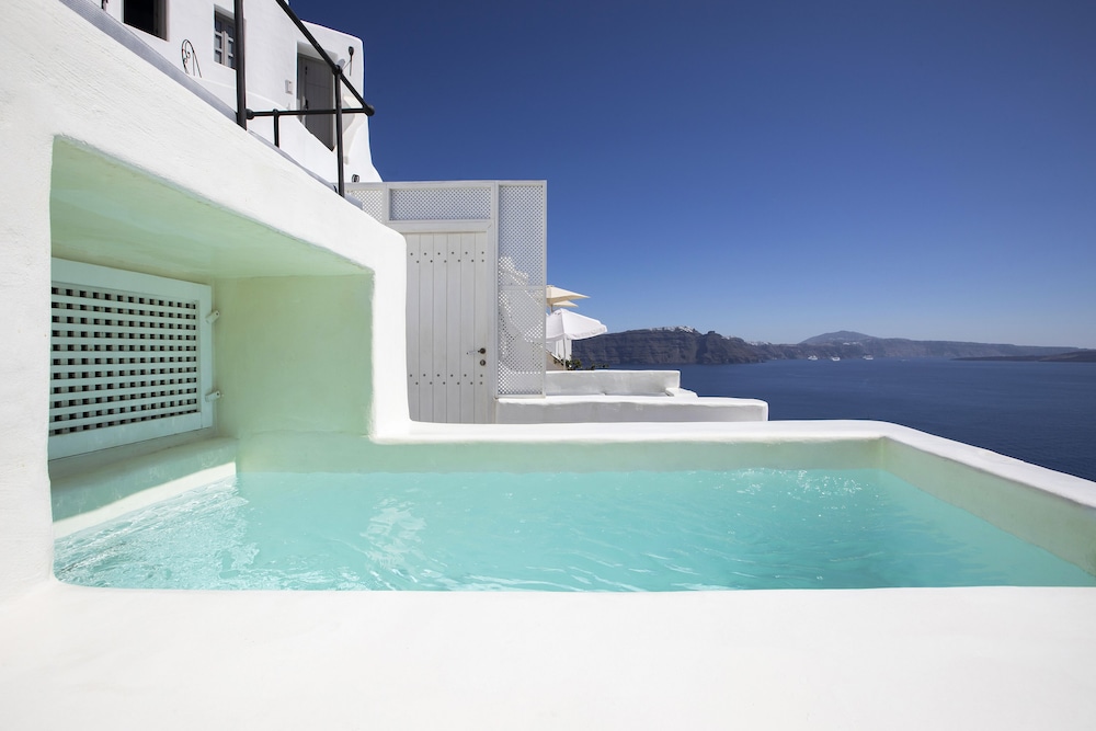 Ducato di Oia - Adults Only — Swimming pool in Oia, South Aegean