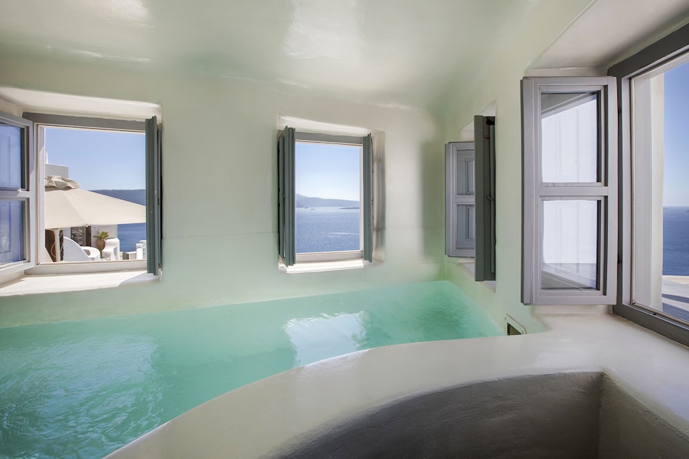 Ducato di Oia - Adults Only — Swimming pool in Oia, South Aegean