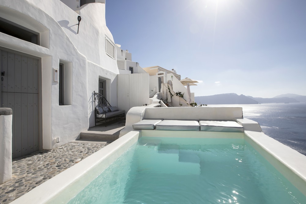 Ducato di Oia - Adults Only — Main photo in Oia, South Aegean
