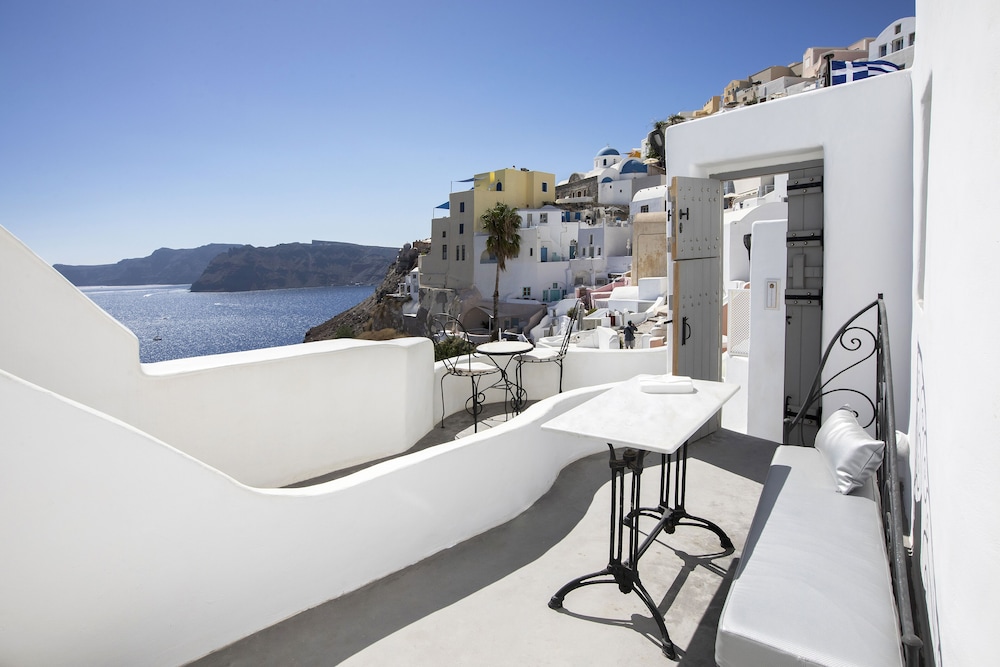 Ducato di Oia - Adults Only — Attractions in the area in Oia, South Aegean
