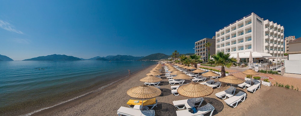 The Beachfront Hotel Adult Only 16 Plus — Beach in Marmaris, Mugla