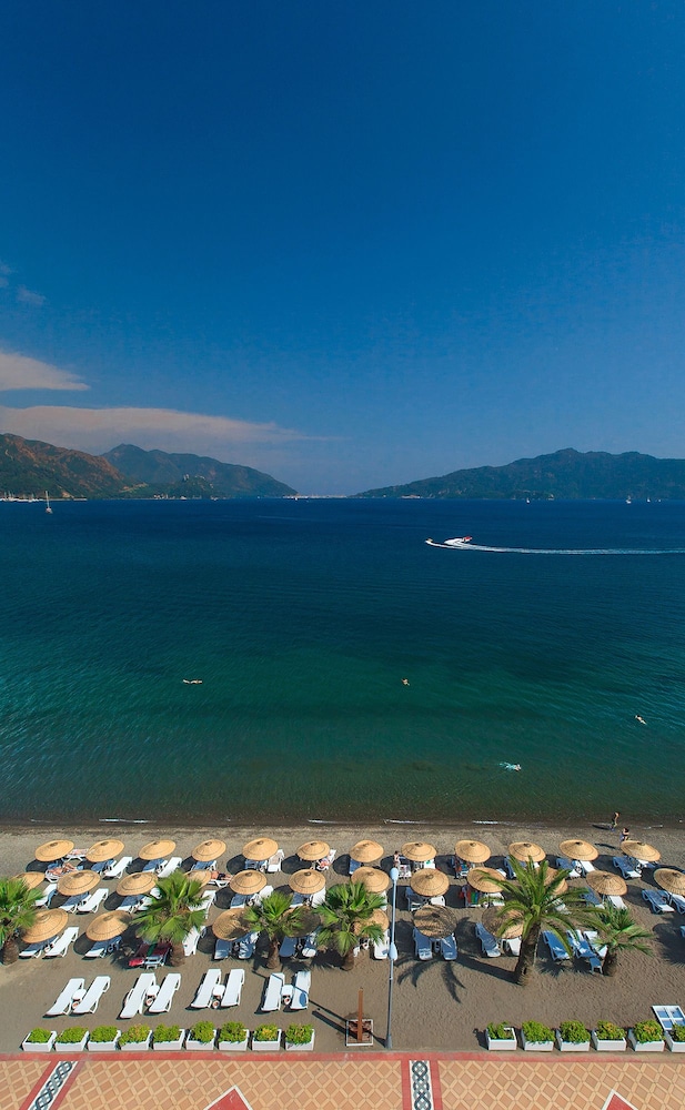 The Beachfront Hotel Adult Only 16 Plus — Beach in Marmaris, Mugla
