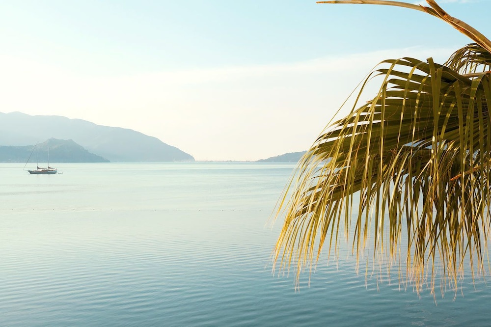 The Beachfront Hotel Adult Only 16 Plus — Beach in Marmaris, Mugla