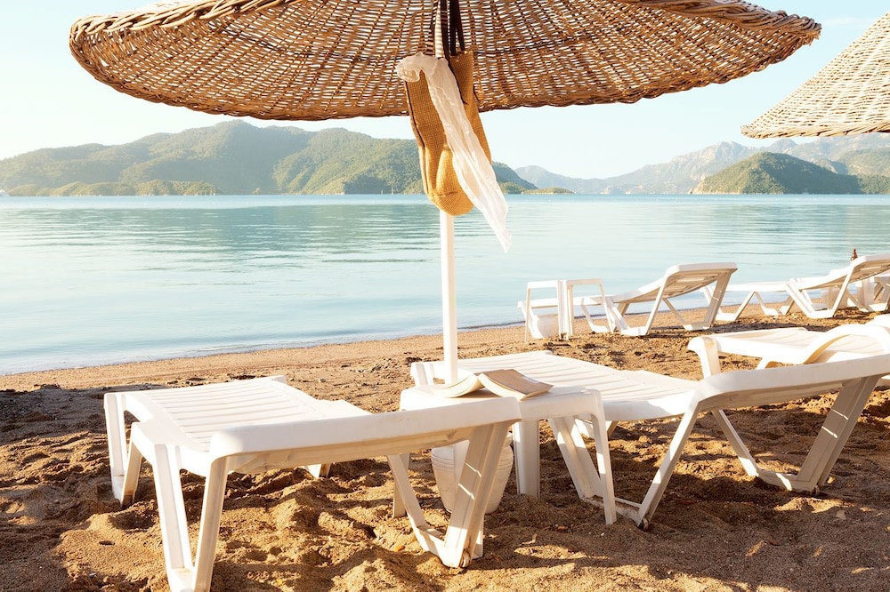 The Beachfront Hotel Adult Only 16 Plus — Beach in Marmaris, Mugla