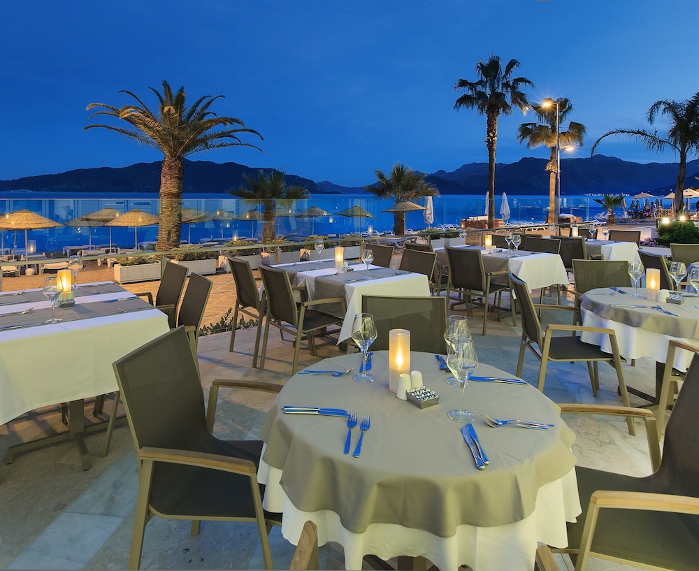 The Beachfront Hotel Adult Only 16 Plus — Restaurant & bars in Marmaris, Mugla
