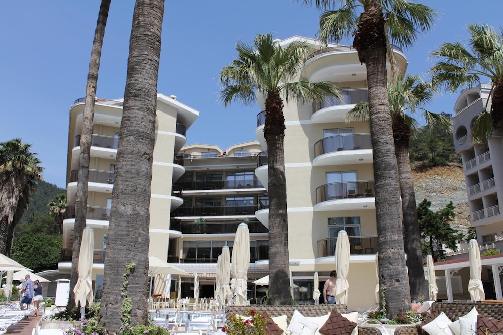Sea Star Marmaris - Adults Only - All Inclusive — Hotel building in İçmeler, Mugla