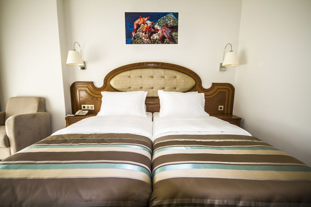 Sea Star Marmaris - Adults Only - All Inclusive — Hotel rooms in İçmeler, Mugla
