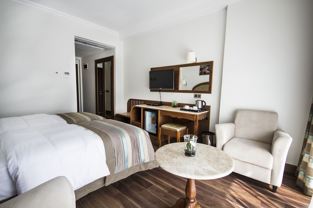 Sea Star Marmaris - Adults Only - All Inclusive — Hotel rooms in İçmeler, Mugla