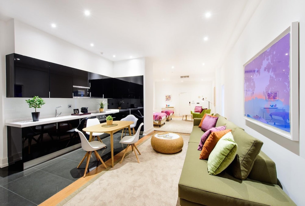Martinhal Lisbon Chiado — Hotel rooms in Lisbon, Lisboa