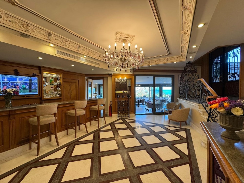 GLK PREMIER Sea Mansion Suites & Spa - Special Class — Restaurant & bars in Istanbul, Istanbul
