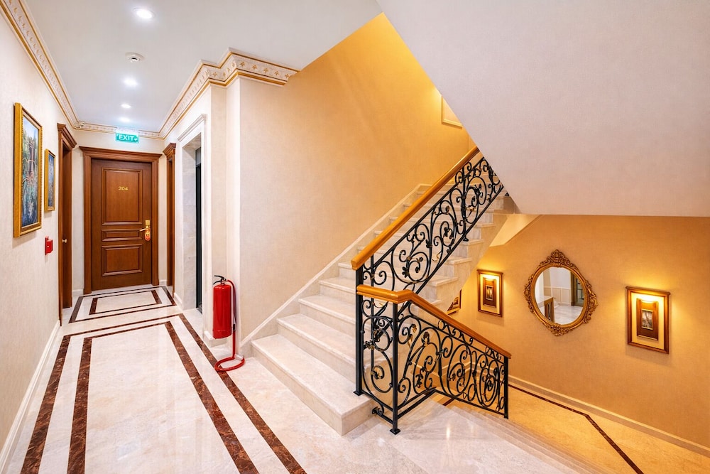 GLK PREMIER Sea Mansion Suites & Spa - Special Class — Hotel building in Istanbul, Istanbul