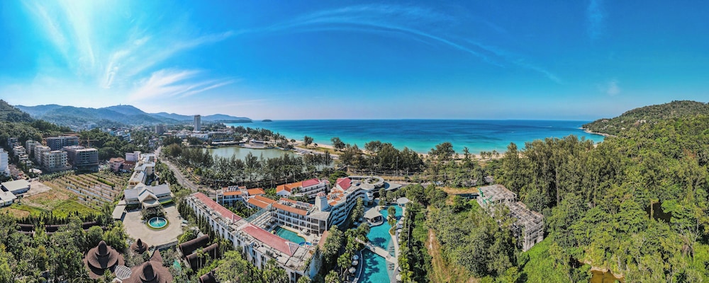 Holiday Inn Resort Phuket Karon Beach by IHG — Main photo in Karon, Phuket Province