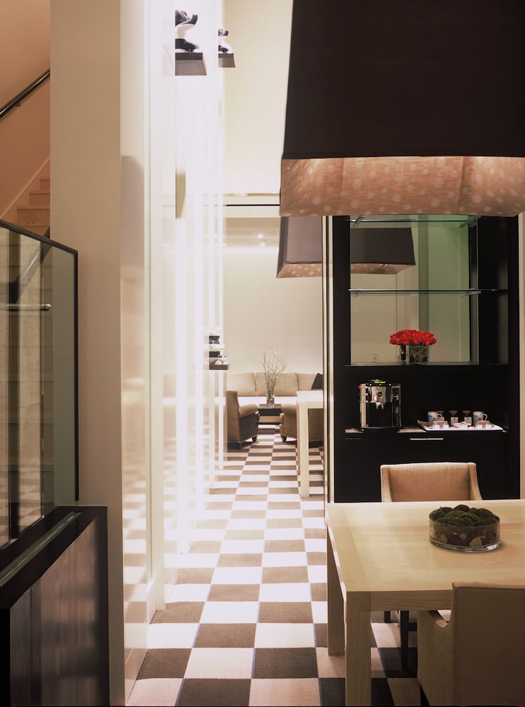 The SKYLOFTS at MGM Grand — Restaurant & bars in Las Vegas, Nevada