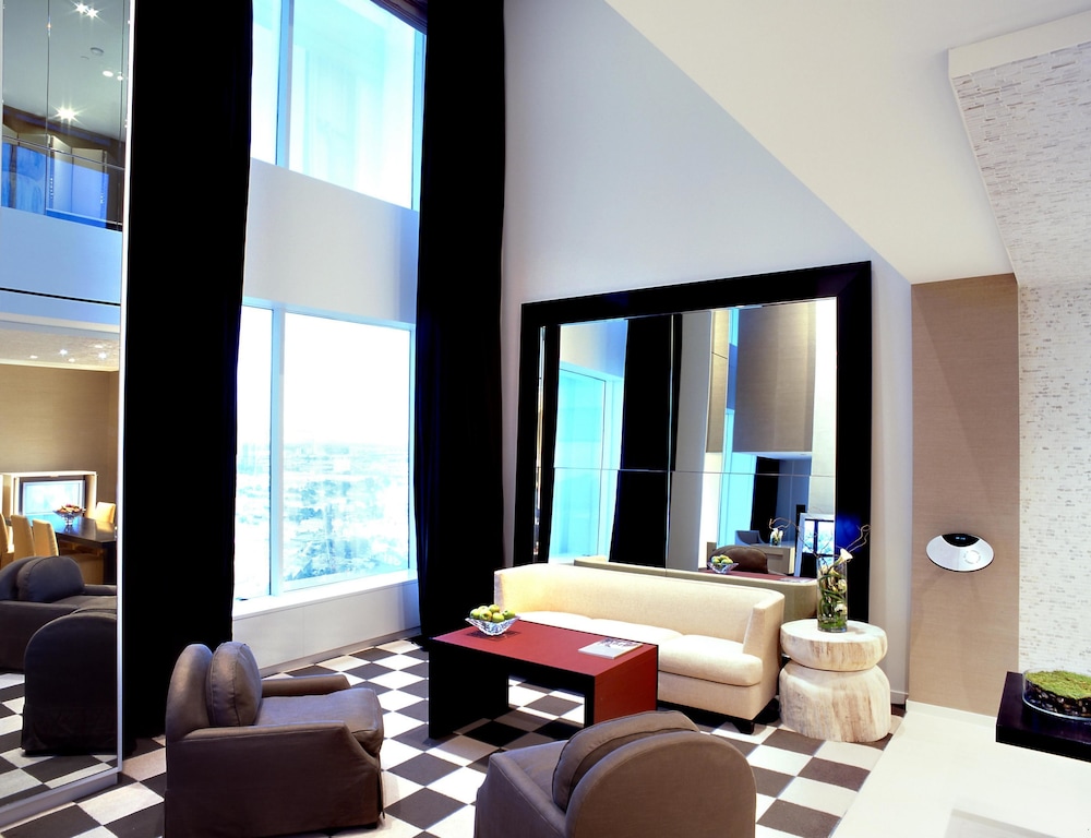 The SKYLOFTS at MGM Grand — Hotel rooms in Las Vegas, Nevada