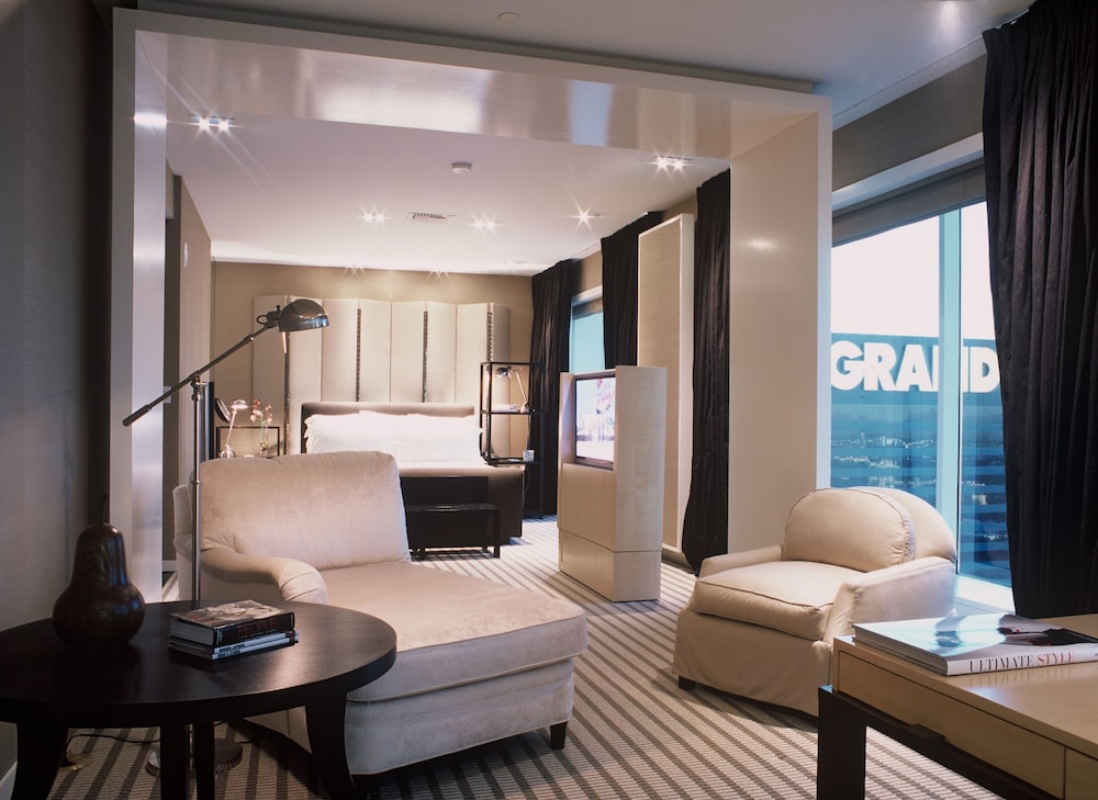 The SKYLOFTS at MGM Grand — Hotel rooms in Las Vegas, Nevada