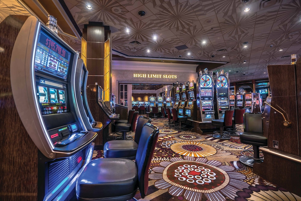 The SKYLOFTS at MGM Grand — Restaurant & bars in Las Vegas, Nevada