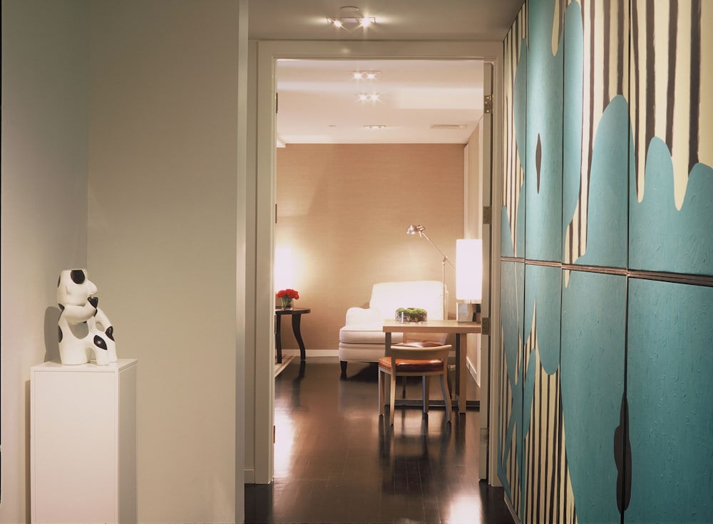 The SKYLOFTS at MGM Grand — Hotel rooms in Las Vegas, Nevada