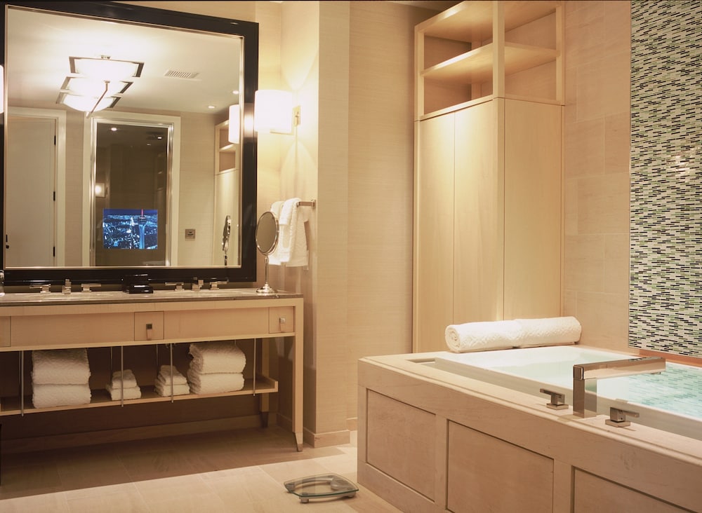 The SKYLOFTS at MGM Grand — Hotel rooms in Las Vegas, Nevada