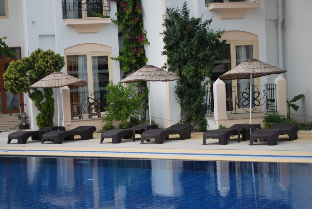 Serpina Hotel - Adults Only — Swimming pool in Bodrum, Mugla