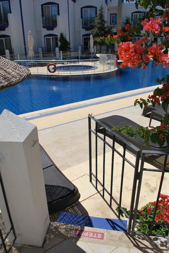 Serpina Hotel - Adults Only — Swimming pool in Bodrum, Mugla
