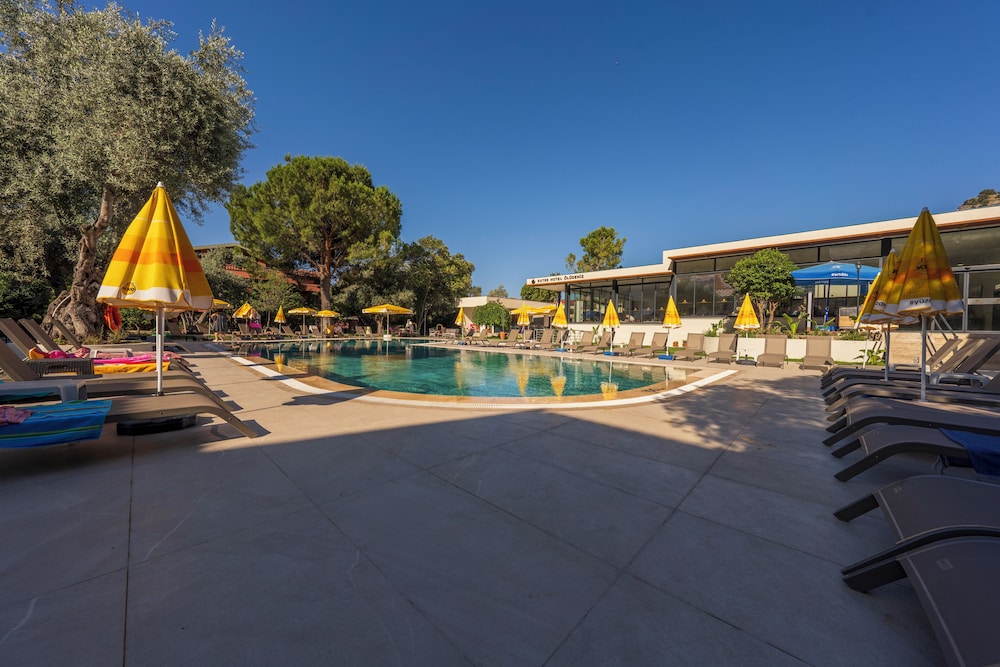 Katre Hotel Oludeniz — Swimming pool in Fethiye, Mugla