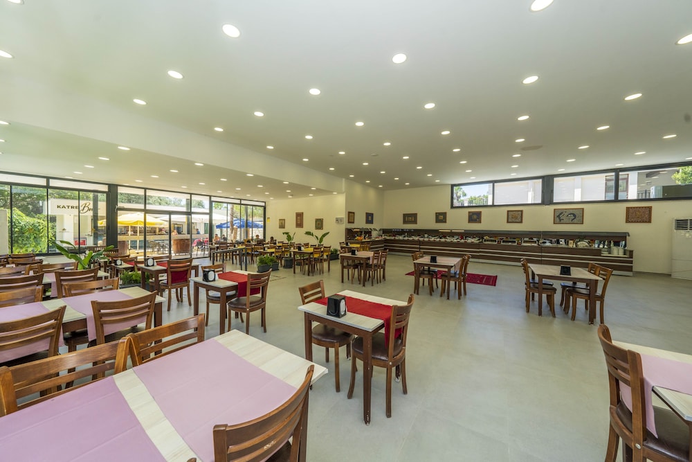 Katre Hotel Oludeniz — Restaurant & bars in Fethiye, Mugla