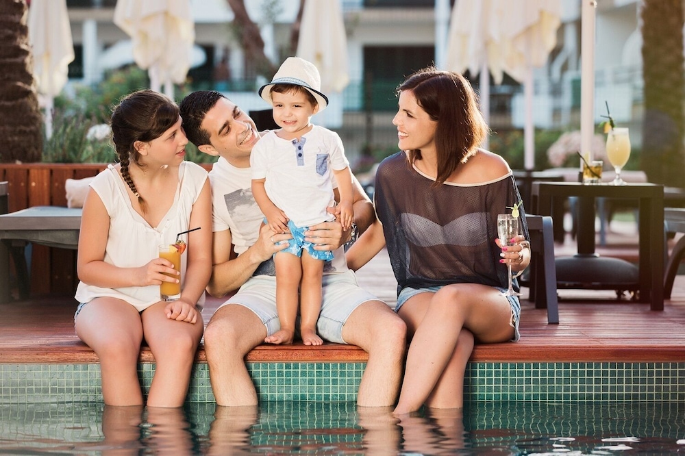 Vilamoura Garden Hotel — Swimming pool in Vilamoura, Faro